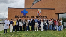 Foto de familia del homenaje a la promoción EIR 2024 2026 de la Gasbi