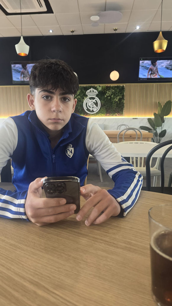 Rober Oviedo en las instalaciones del Real Madrid(1)