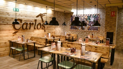 Pizzería Carlos (10) Pizzería Carlos (10)
