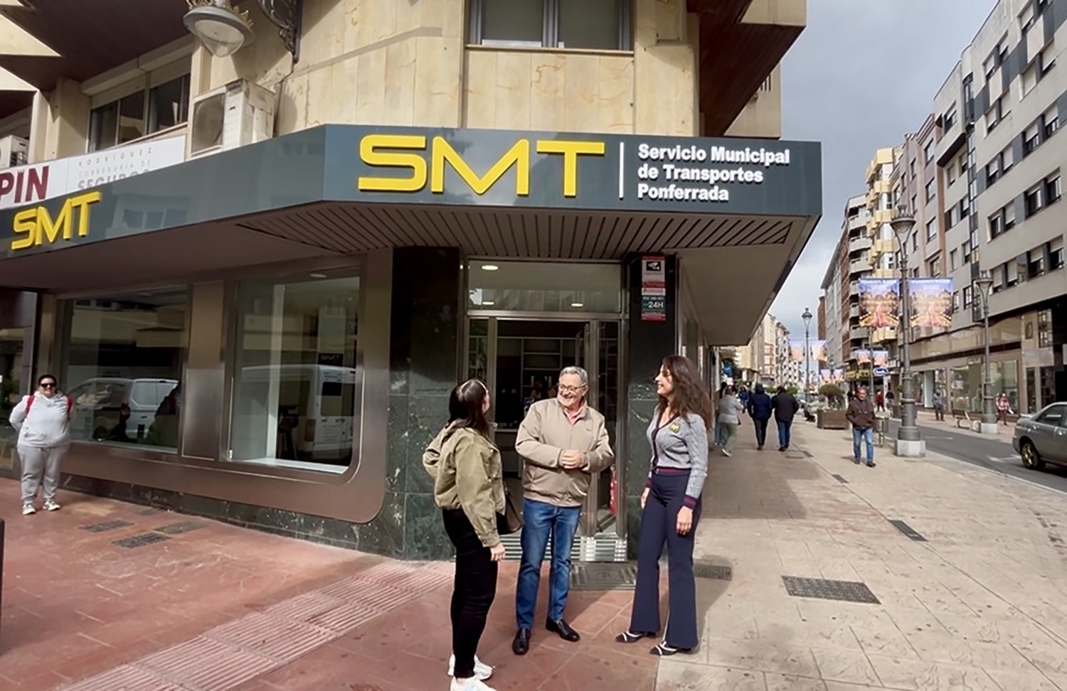 Nueva oficina del Servicio Municipal de Transporte de Ponferrada