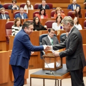 Luis Mariano Santos de UPL durante la sesión constitutiva en las Cortes de CyL  ICAL
