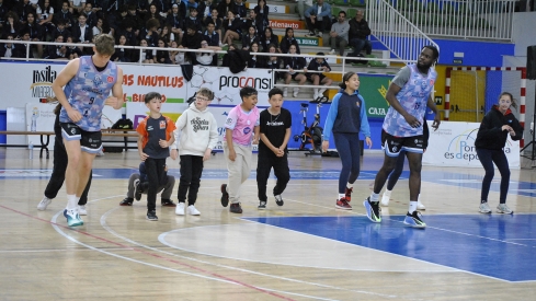 Jornada de puertas abiertas en el Baloncesto Clínica Ponferrada