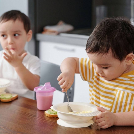 Seguir una dieta mediterranea frena la obesidad infantil desde preescolar (Pexels)