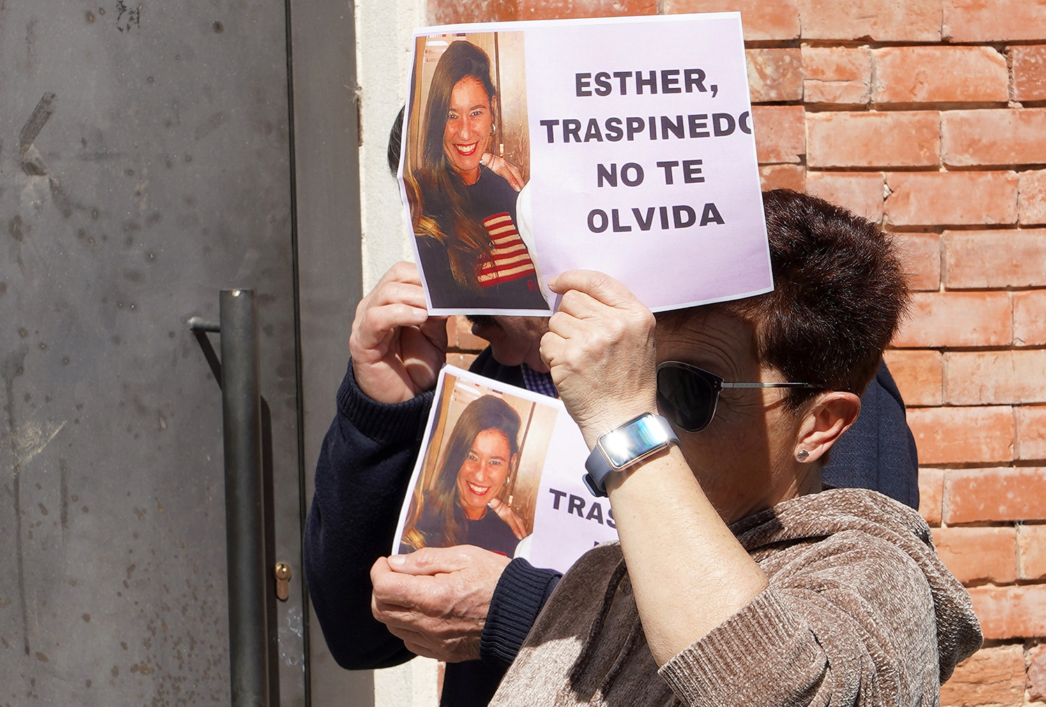 Miriam Chacón / ICAL. El municipio de Traspinedo (Valladolid) celebra una concentración en recuerdo, apoyo y justicia para Esther López y su familia