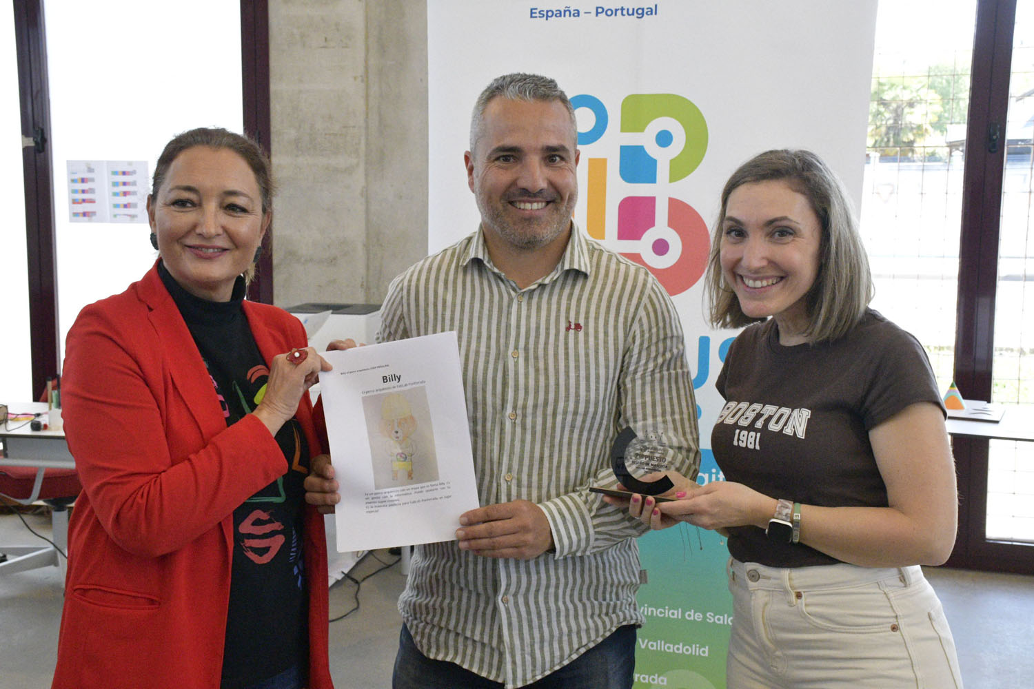 Fallo del jurado del concurso de elección de la mascota para el Fab Lab y entrega de premios (7)