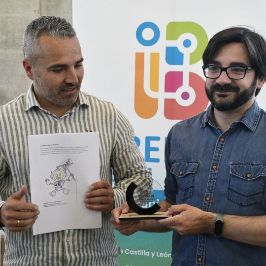 Fabi', mascota ganadora del concurso para el Fab Lab elaborado por el CRA de Toral de Merayo 