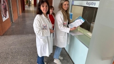 CCOO presiona a Sacyl con la entrega de 300 firmas para desbloquear el decreto de sábados