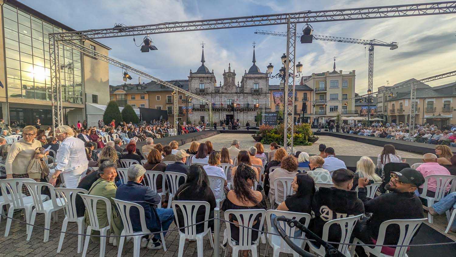 Estreno de la Segunda Semana de la Moda de Ponferrada (1)