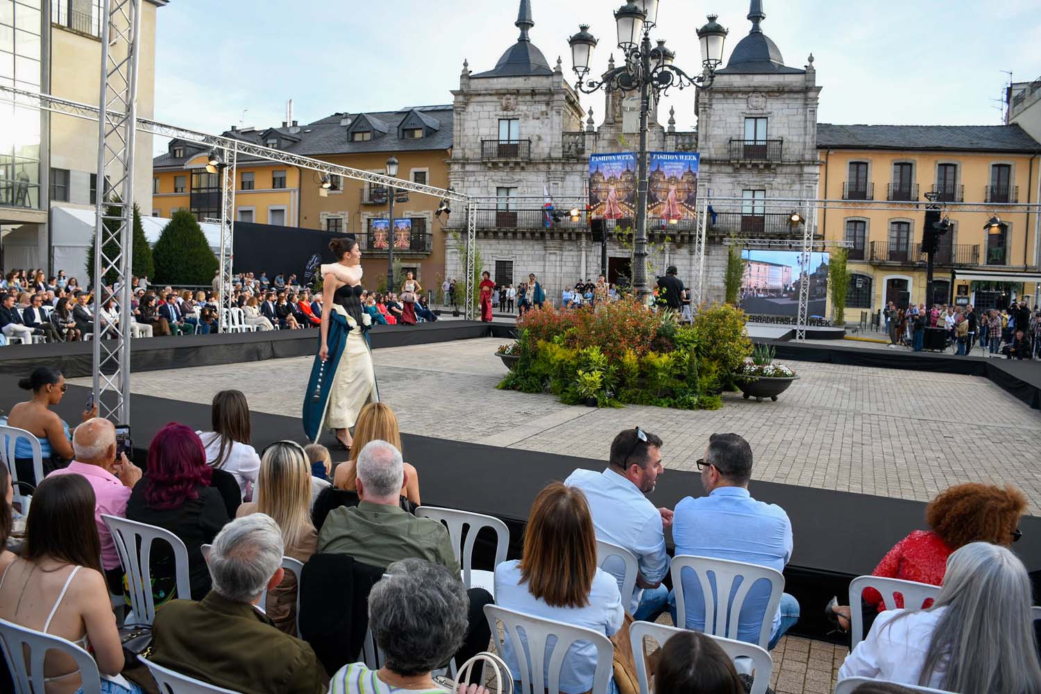 Estreno de la Segunda Semana de la Moda de Ponferrada (20)