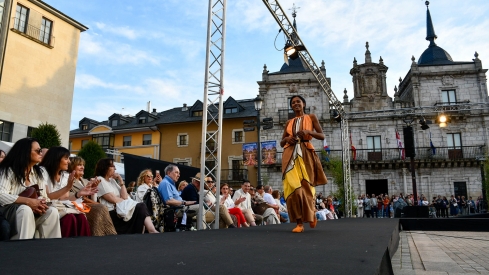 Desfile de El Ropero en la Semana de la Moda de Ponferrada (21)