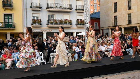 Desfile de El Ropero en la Semana de la Moda de Ponferrada (42)