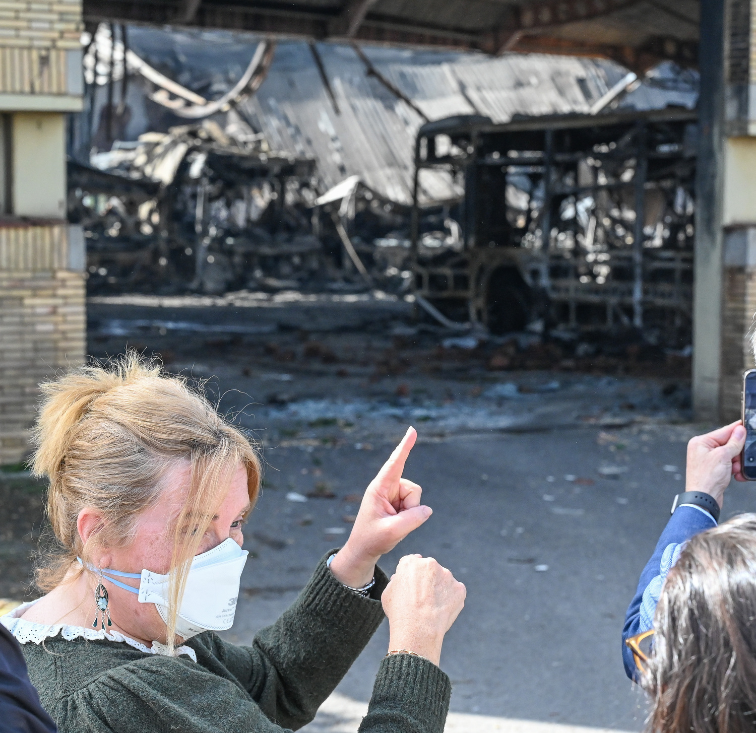 Incendio en las cocheras municipales de Burgos | Ricardo Ordóñez / ICAL