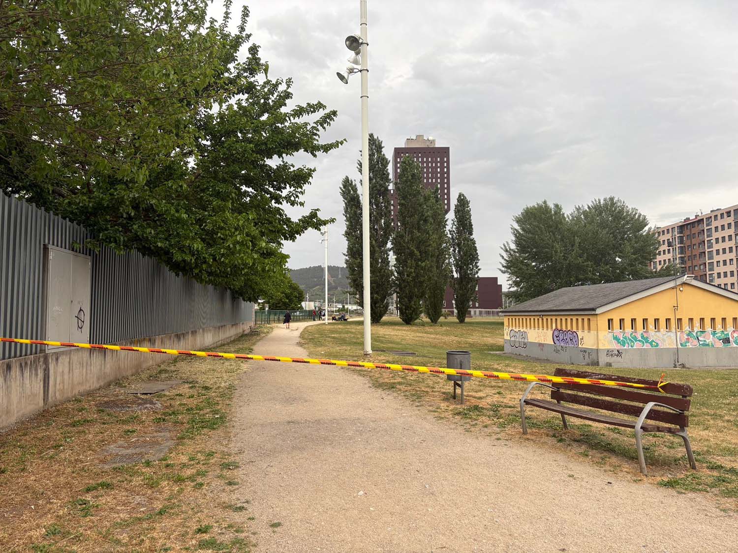 Parques cerrados en Ponferrada ante la previsión de viento