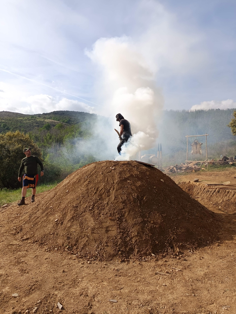 Carbonera tradicional en el Soto de Villar de los Barrios (3)