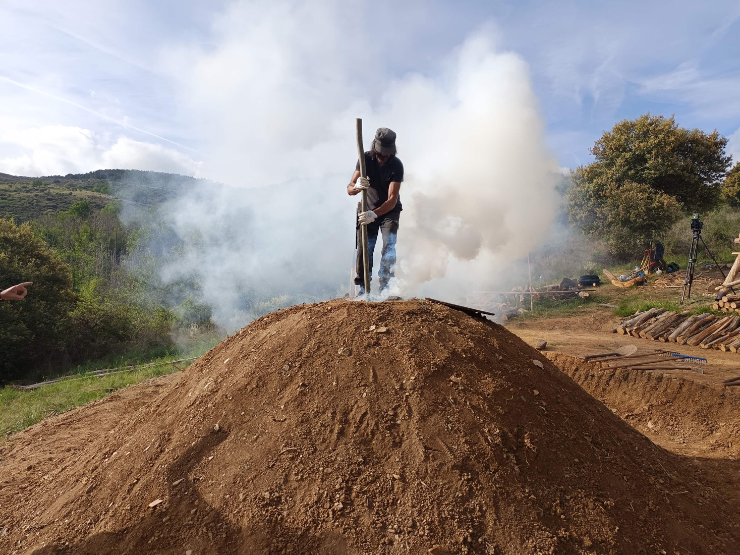 Carbonera tradicional en el Soto de Villar de los Barrios (4)