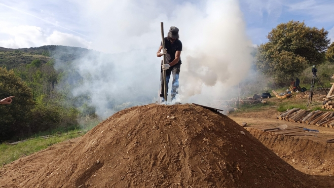 Carbonera tradicional en el Soto de Villar de los Barrios (4)