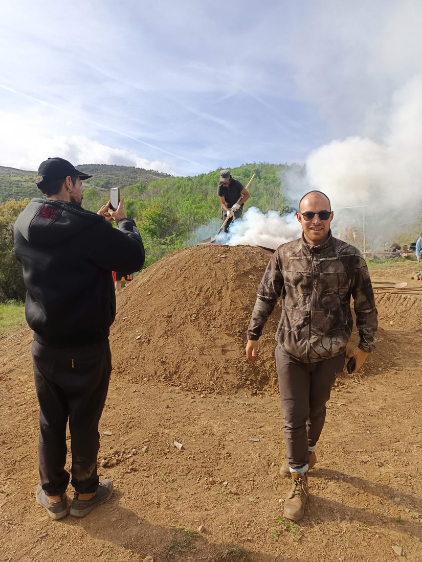 Carbonera tradicional en el Soto de Villar de los Barrios (9)