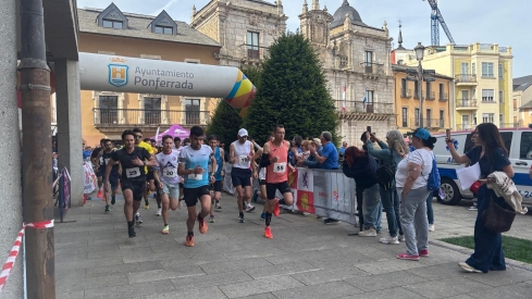 Carrera por el Día de Castilla y León en Ponferrada (22)