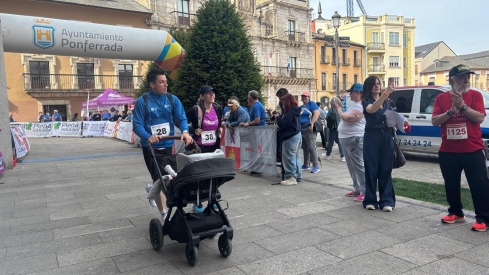 Carrera por el Día de Castilla y León en Ponferrada (27)
