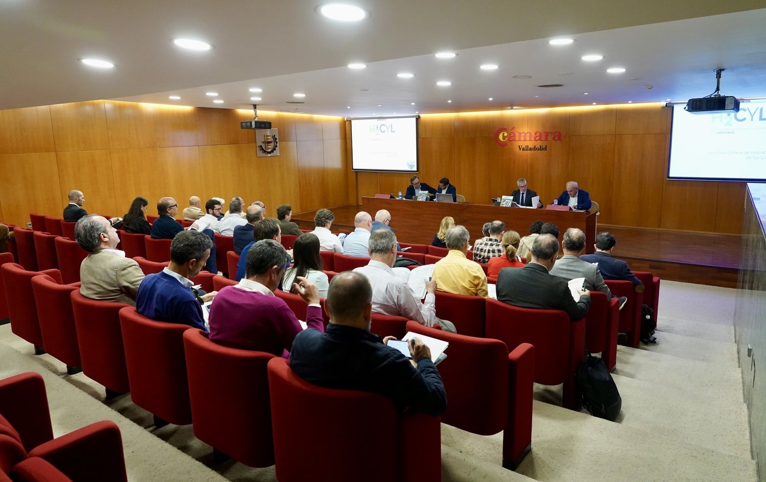 La Asociación Castellano y Leonesa del Hidrógeno avanza las líneas estratégicas de 2026 | Miriam Chacón / ICAL