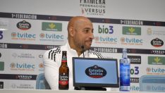 El entrenador de la Ponferradina, Mehdi Nafti