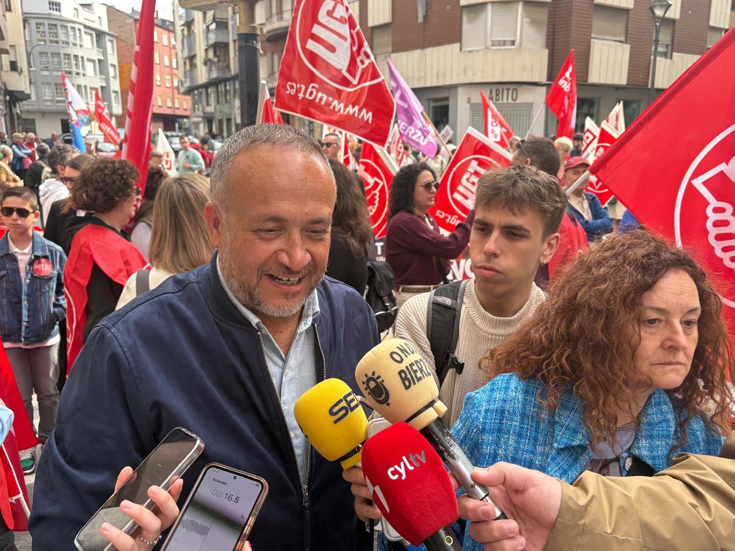 Gerardo Courel durante la manifestación del 1 de mayo