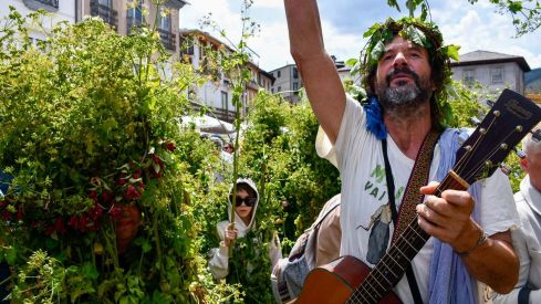 Maios en Villafranca del Bierzo 2026 (109)