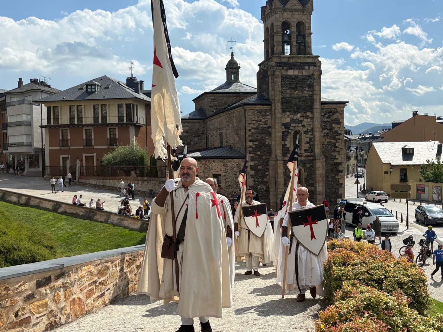 Cambio de Guardia en el Castillo de Ponferrada (1)