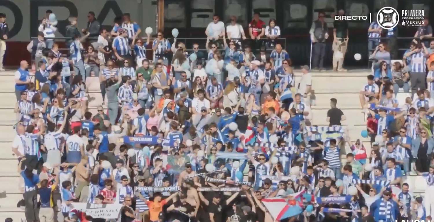 Afición de la Ponferradina en el Ruta de la Plata