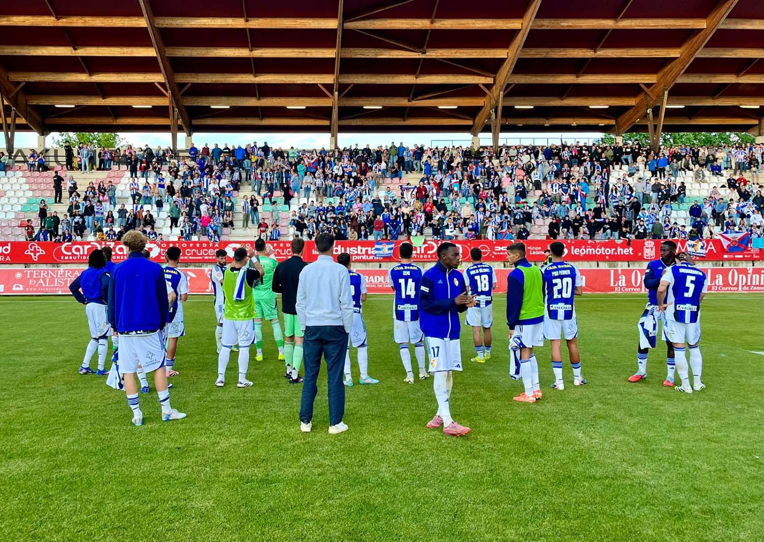 Final del partido entre el Zamora y la Ponferradina