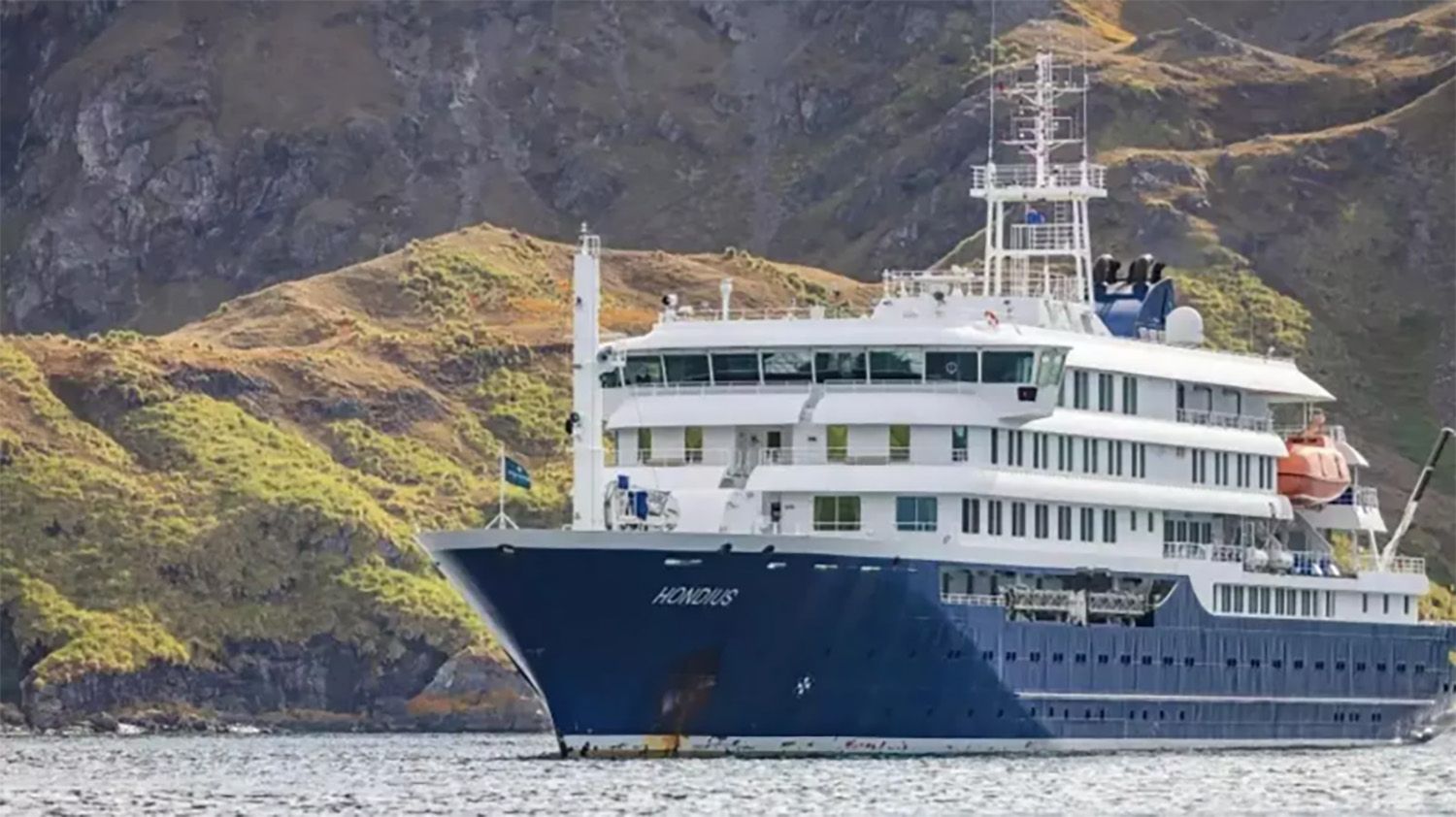 El crucero MV Hondius, en una imagen de archivo publicada en la página web de la compañía, Oceanwide Expeditions
