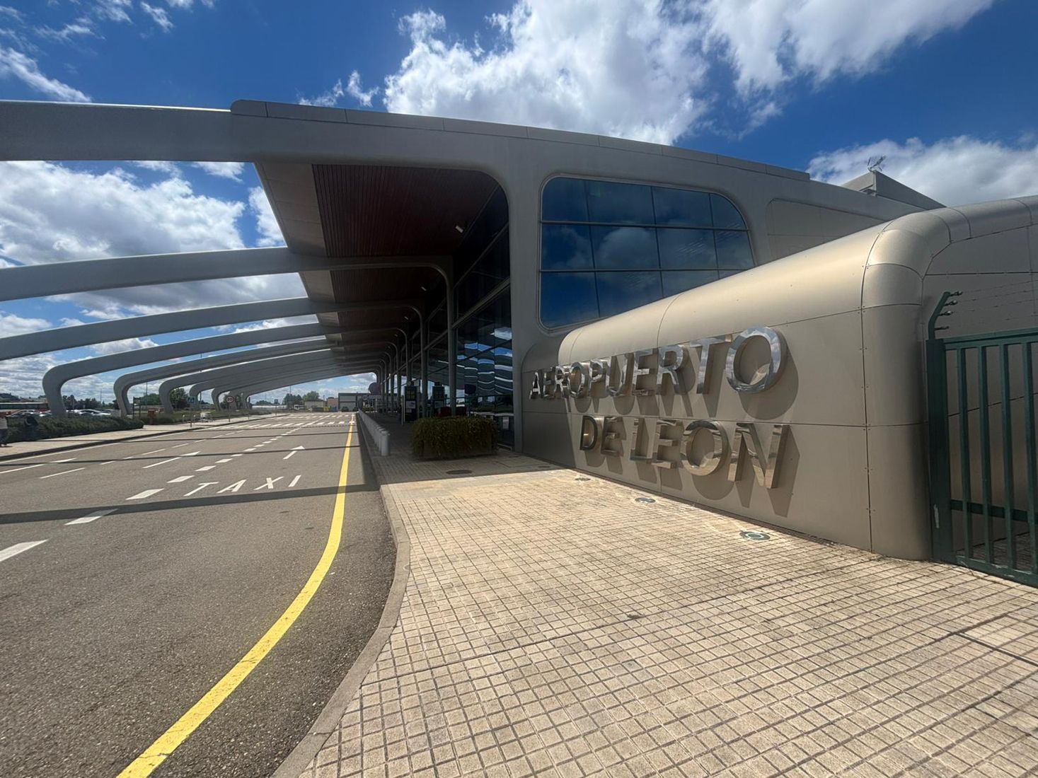 Aeropuerto de León (3)