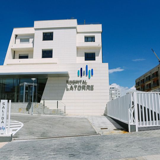 Concha Ortega / ICAL . Instalaciones del Hospital Latorre, hospital privado en Soria