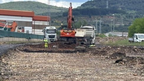 Obras en Av Cdad de Bérgida (5)