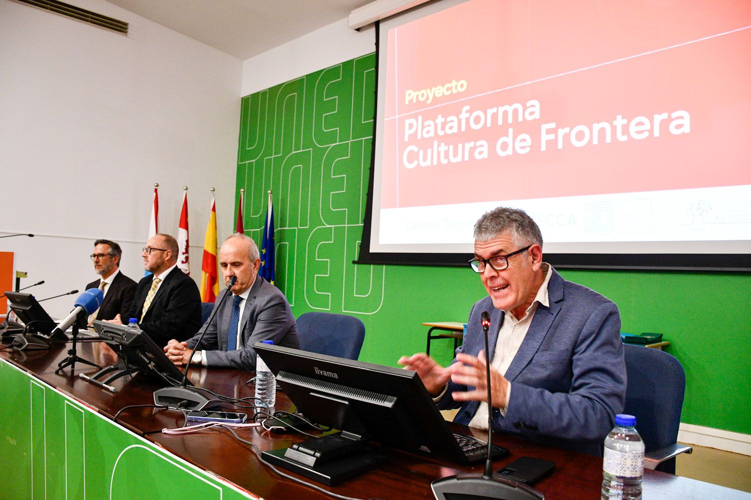 Presentación Proyecto Cultura de Fronteira en la UNED de Ponferrada | Foto: Dani Merino, InfoBierzo Presentación Proyecto Cultura de Fronteira en la UNED de Ponferrada | Foto: Dani Merino, InfoBierzo