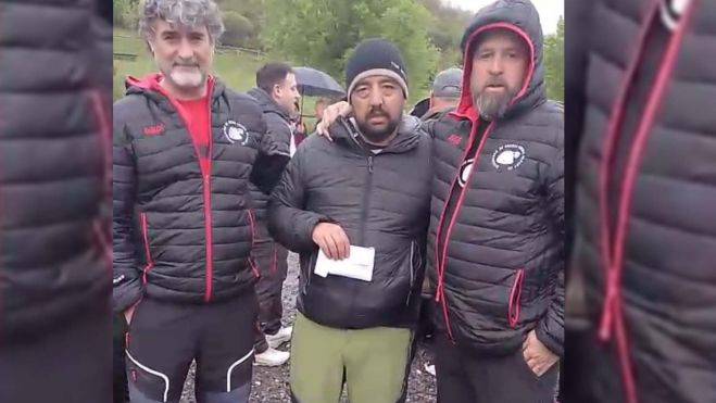 Entrega del dinero recaudado a los mineros de Ibias por parte de la Asociación de Mineros Cuenca Fabero-Sil Entrega del dinero recaudado a los mineros de Ibias por parte de la Asociación de Mineros Cuenca Fabero-Sil
