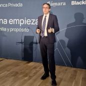 Unicaja reúne en León a clientes de Banca Privada para analizar los retos de la planificación sucesoria Unicaja reúne en León a clientes de Banca Privada para analizar los retos de la planificación sucesoria