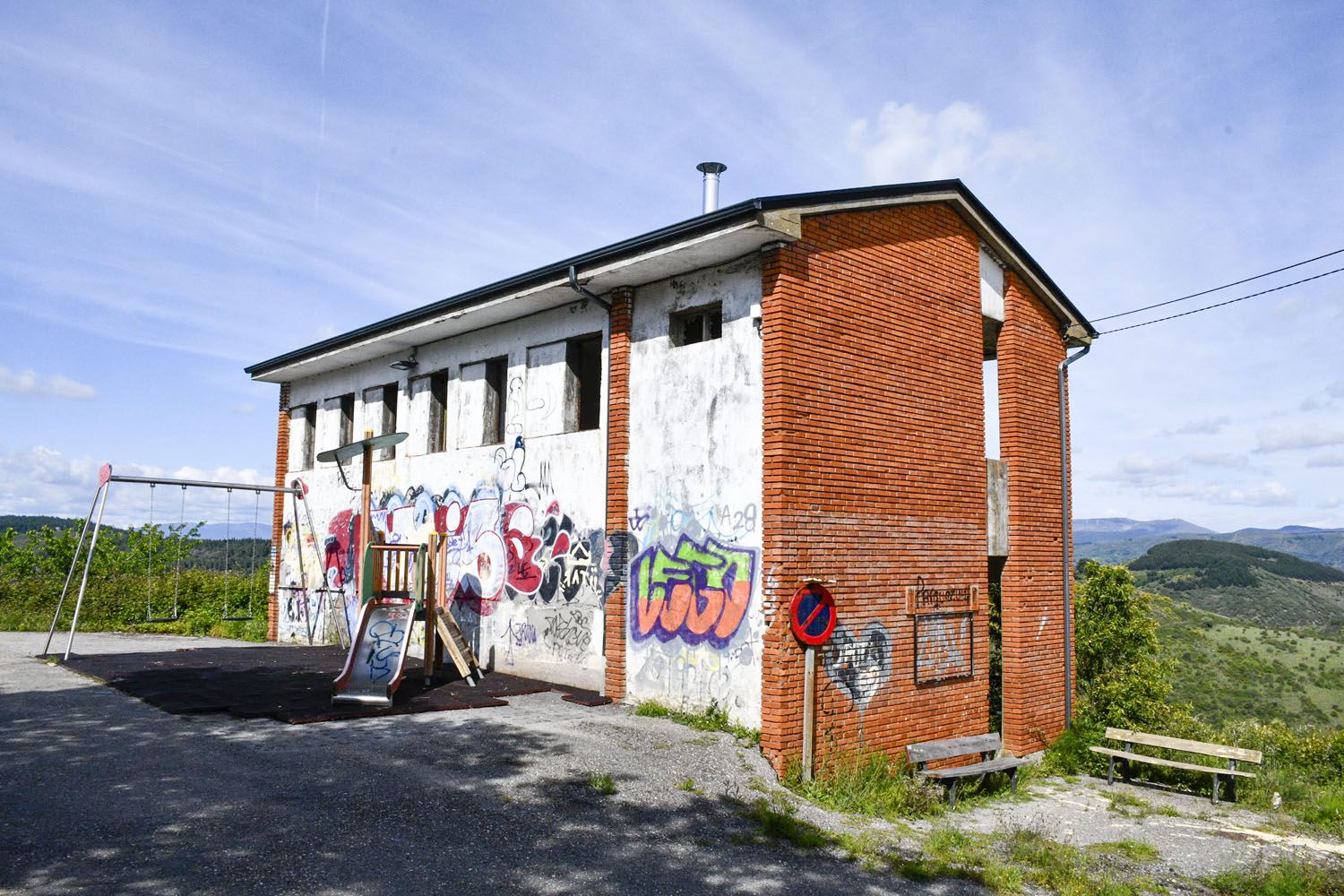 Antigua escuela de Ozuela | Dani Merino Antigua escuela de Ozuela | Dani Merino