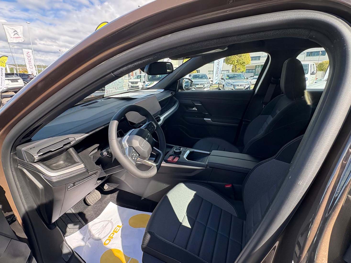 Gama de coches de talleres Cruz Auto en la Feria de Expocasión (28)