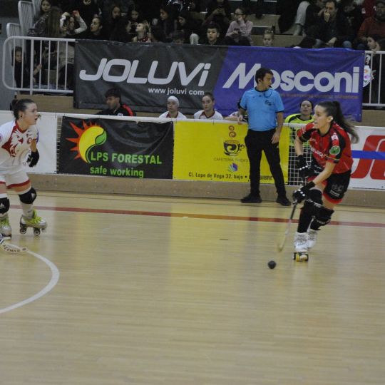 Fin del sueño copero del Bembibre Hockey: Derrota incontestable ante el anfitrión, Telecable Gijón Fin del sueño copero del Bembibre Hockey: Derrota incontestable ante el anfitrión, Telecable Gijón