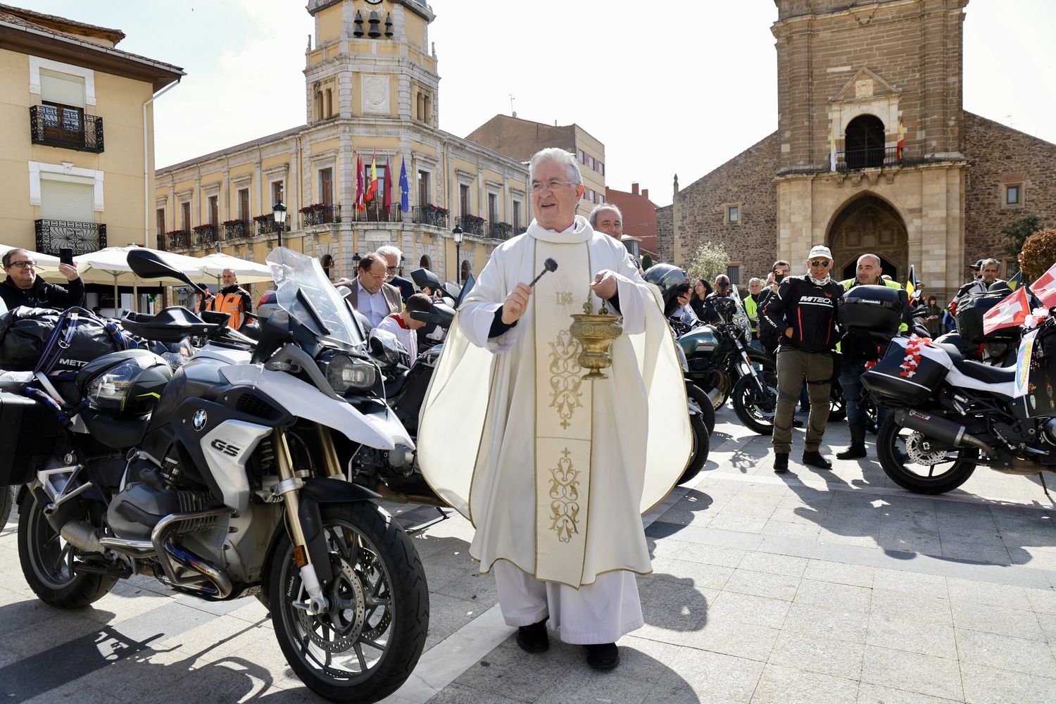 VIII Concentración Internacional Madonna de los Centauros, que se celebra en La Bañeza | Carlos S. Campillo / ICAL