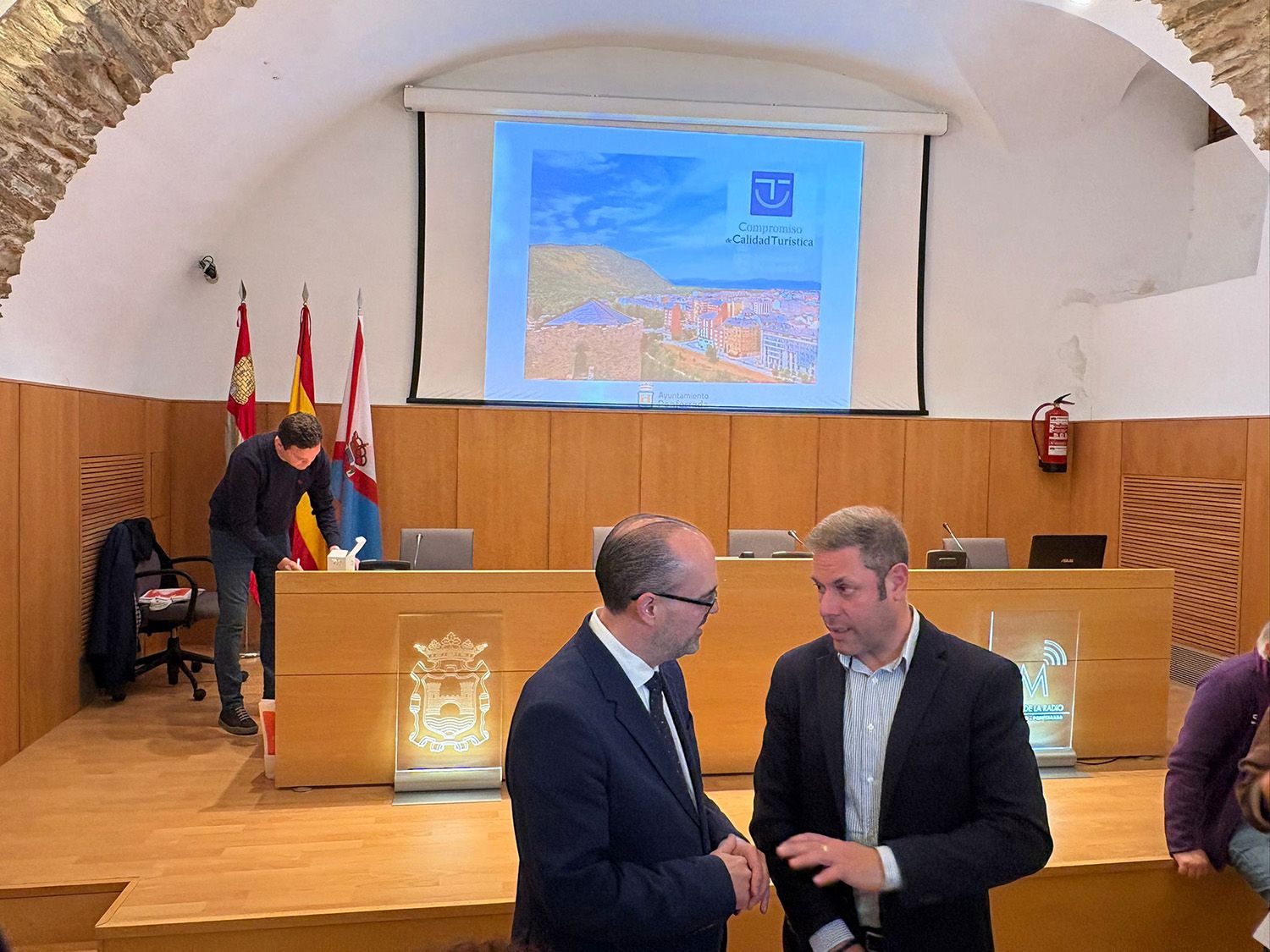 Marco Morala, alcalde de Ponferrada e Iván Alonso, concejal de Turismo de Ponferrada Marco Morala, alcalde de Ponferrada e Iván Alonso, concejal de Turismo de Ponferrada