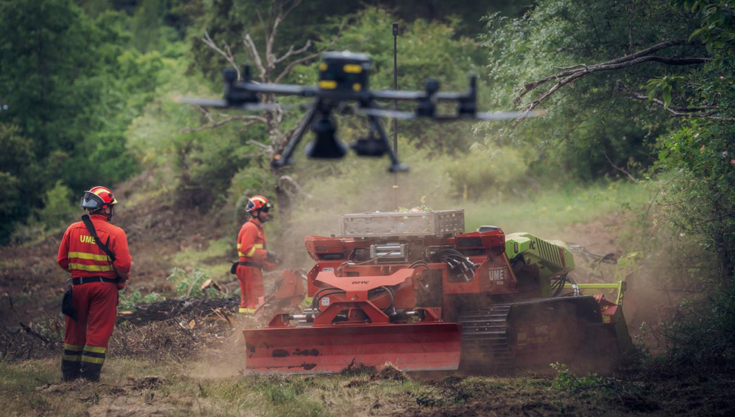 La UDRUME entrena con drones en El Bierzo