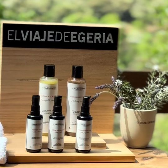 La línea de tratamientos 'El viaje de Egeria' inspira la nueva experiencia de spa y relajación en pleno corazón de la Tebaida berciana