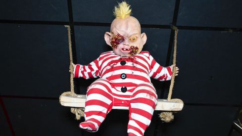 Figura de Baby Selwyn en el Morticia