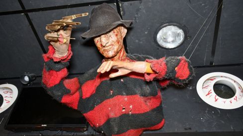 Figura de Freddy Krueger en el Morticia (2)