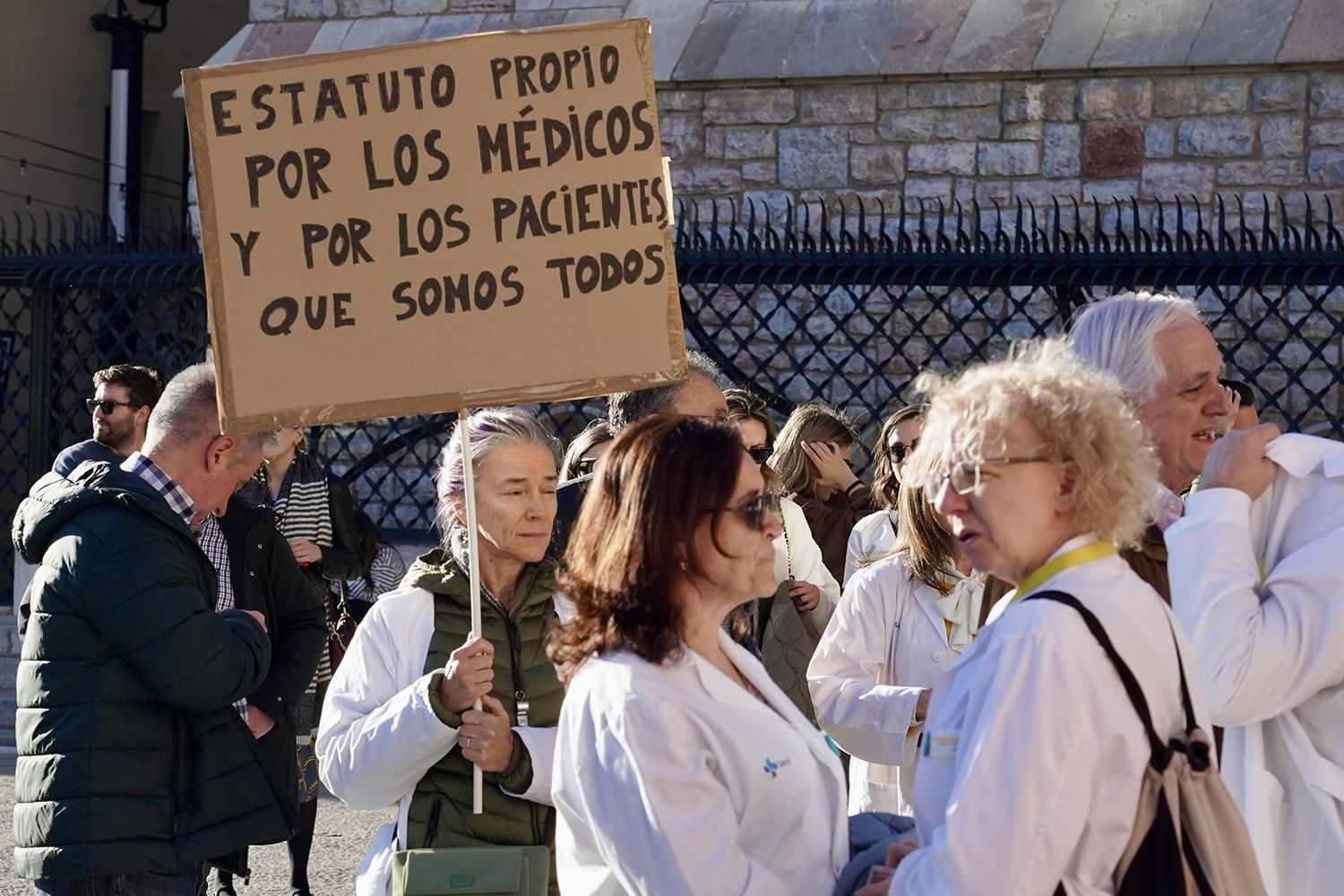 Carlos S. Campillo / ICAL. La delegación provincial de León de la Asociación Médicos Unidos por sus Derechos convoca una manifestación con motivo de la huelga médica a nivel nacional Carlos S. Campillo / ICAL. La delegación provincial de León de la Asociación Médicos Unidos por sus Derechos convoca una manifestación con motivo de la huelga médica a nivel nacional