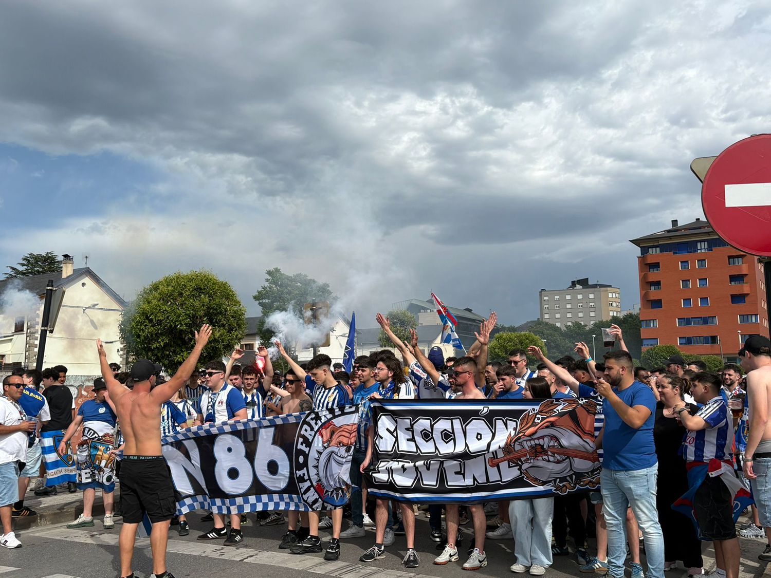 Afición de la Ponferradina hacia El Toralín Afición de la Ponferradina hacia El Toralín