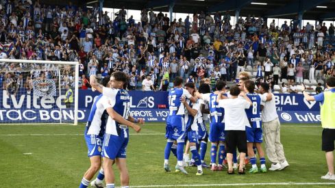La Ponferradina celebra su playoff tras ganar al Bilbao Athletic La Ponferradina celebra su playoff tras ganar al Bilbao Athletic