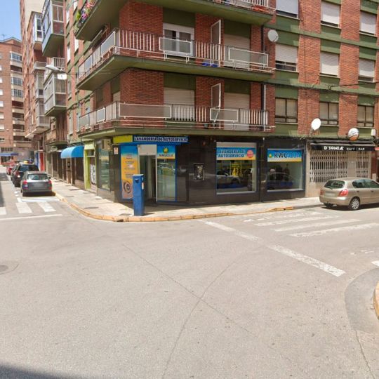 Calle Mateo Garza con Calle Doctor Fleming